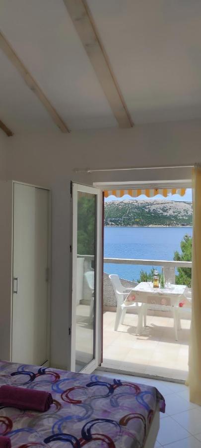 Sea Breeze Apartments With Private Beach And Boat Anchorage Стара-Новаля Экстерьер фото